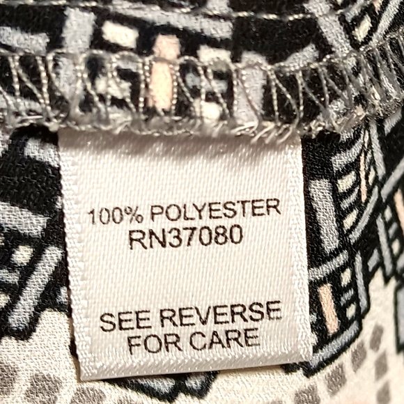 Cato EUC Women's HiLo Blouse, Size Large, Sleeve Split, Lightweight - Picture 9 of 11